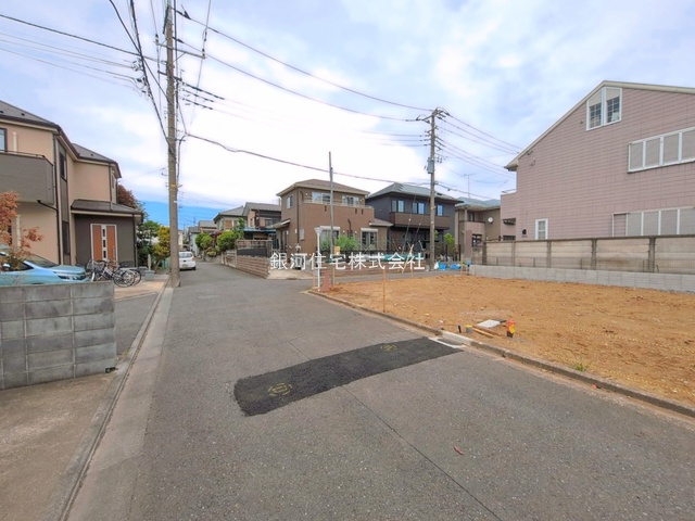 G00393534 東京都東久留米市氷川台２丁目 新築一戸建て 4490万円 土地面積87.83m² (約26.56坪) 建物面積70.38m² (約21.28坪) 間取り３ＬＤＫ 築年月2026年07月【外観9】