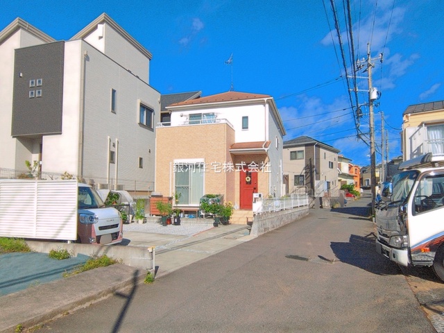 G00393536 神奈川県秦野市渋沢上２丁目 新築一戸建て 3880万円 土地面積195.22m² (約59.05坪) 建物面積106.87m² (約32.32坪) 間取り４ＬＤＫ 築年月2026年08月【外観6】