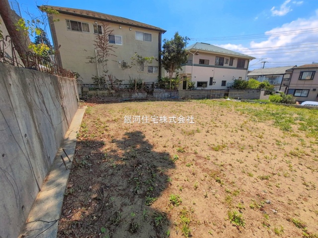 G00393916 神奈川県横浜市栄区長沼町 新築一戸建て 6780万円 土地面積316.73m² (約95.81坪) 建物面積101.02m² (約30.55坪) 間取り４ＬＤＫ 築年月2026年09月【外観8】