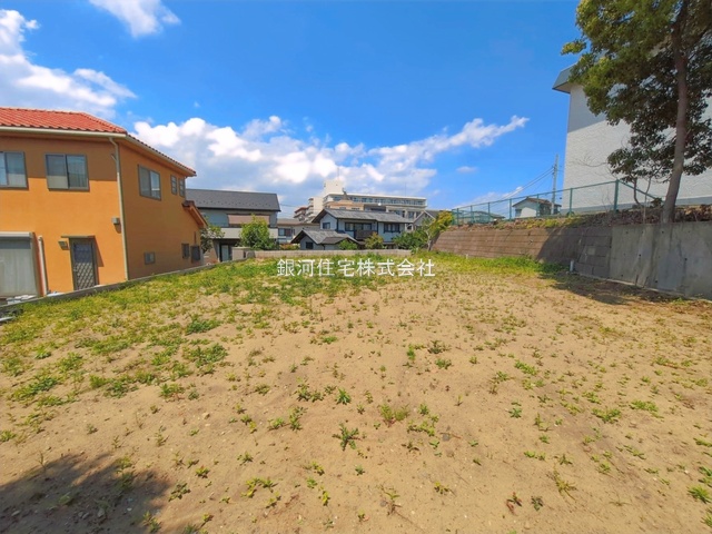 G00393916 神奈川県横浜市栄区長沼町 新築一戸建て 6780万円 土地面積316.73m² (約95.81坪) 建物面積101.02m² (約30.55坪) 間取り４ＬＤＫ 築年月2026年09月【外観17】