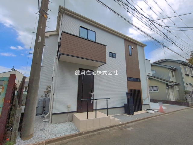 G00393917 神奈川県相模原市南区下溝 新築一戸建て 3790万円 土地面積122.78m² (約37.14坪) 建物面積98.12m² (約29.68坪) 間取り４ＬＤＫ 築年月2026年03月(築１年以内)【外観2】