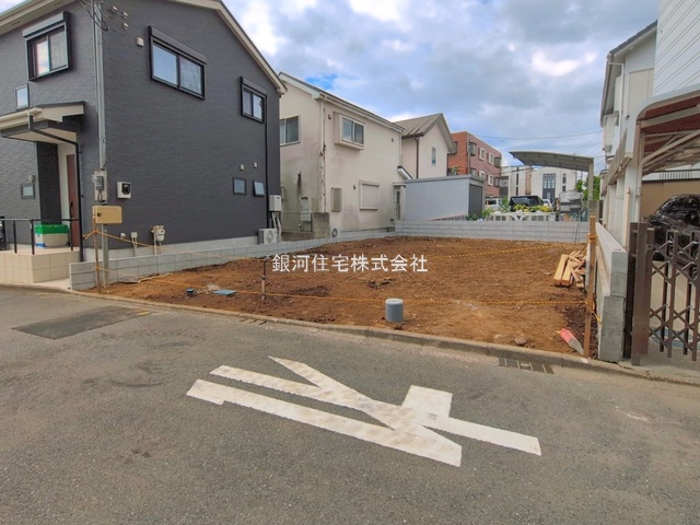 G00393929 神奈川県相模原市中央区すすきの町 新築一戸建て 5499万円 土地面積98.90m² (約29.91坪) 建物面積101.43m² (約30.68坪) 間取り４ＬＤＫ 築年月2026年08月【外観2】