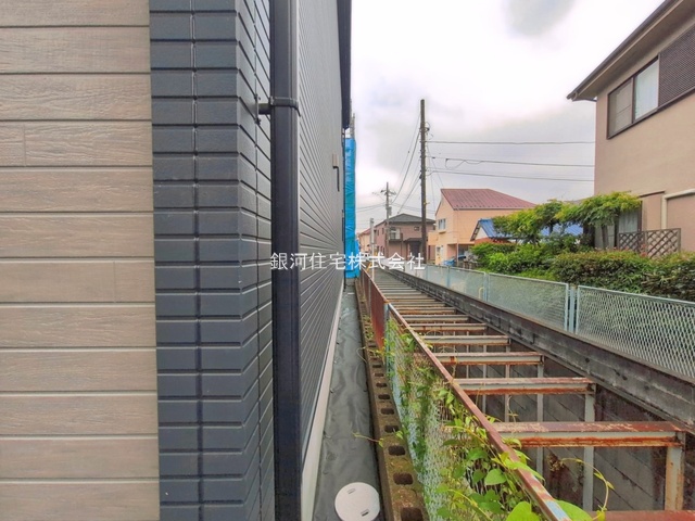 G00393931 神奈川県横浜市泉区中田南５丁目 新築一戸建て 4590万円 土地面積105.87m² (約32.02坪) 建物面積99.36m² (約30.05坪) 築年月2026年06月(築１年以内)【外観7】
