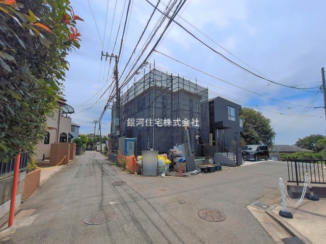 G00393963 神奈川県藤沢市大鋸３丁目 新築一戸建て 5080万円 土地面積113.71m² (約34.39坪) 建物面積90.66m² (約27.42坪) 間取り４ＬＤＫ 築年月2026年08月【外観3】