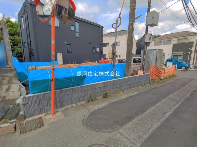 G00393963 神奈川県藤沢市大鋸３丁目 新築一戸建て 5080万円 土地面積113.71m² (約34.39坪) 建物面積90.66m² (約27.42坪) 間取り４ＬＤＫ 築年月2026年08月【外観8】