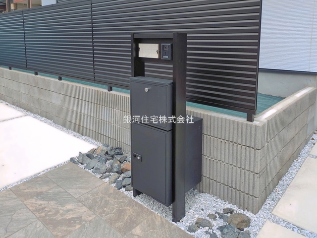 G00393969 神奈川県横浜市泉区下和泉３丁目 新築一戸建て 4990万円 土地面積153.16m² (約46.33坪) 建物面積109.30m² (約33.06坪) 間取り４ＬＤＫ 築年月2026年05月(築１年以内)【外観13】