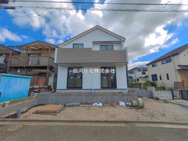 G00393969 神奈川県横浜市泉区下和泉３丁目 新築一戸建て 4990万円 土地面積153.16m² (約46.33坪) 建物面積109.30m² (約33.06坪) 間取り４ＬＤＫ 築年月2026年05月(築１年以内)【外観17】