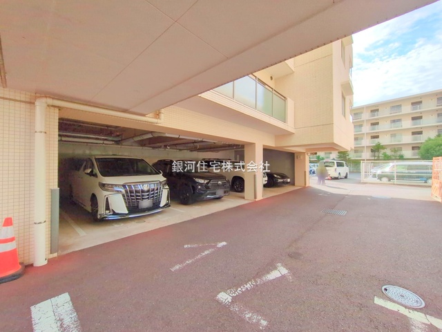 G00393975 神奈川県横浜市港南区港南２丁目 中古マンション 5180万円 専有面積80.21m² (約24.26坪) 間取り３ＬＤＫ 所在階5階 築年月2001年05月(築25年)【外観8】