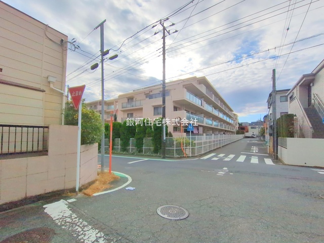 G00393975 神奈川県横浜市港南区港南２丁目 中古マンション 5180万円 専有面積80.21m² (約24.26坪) 間取り３ＬＤＫ 所在階5階 築年月2001年05月(築25年)【外観12】