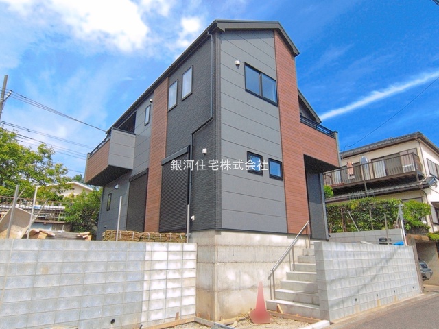 G00393981 神奈川県伊勢原市東大竹 新築一戸建て 5099万円 土地面積166.20m² (約50.27坪) 建物面積108.47m² (約32.81坪) 間取り４ＬＤＫ 築年月2026年06月(築１年以内)【外観2】