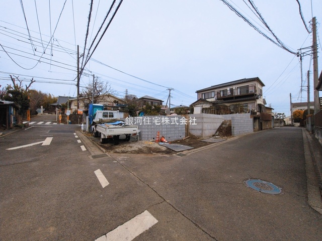 G00393981 神奈川県伊勢原市東大竹 新築一戸建て 5099万円 土地面積166.20m² (約50.27坪) 建物面積108.47m² (約32.81坪) 間取り４ＬＤＫ 築年月2026年06月(築１年以内)【外観12】