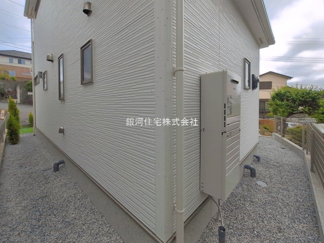 G00393987 神奈川県横浜市旭区金が谷２丁目 新築一戸建て 4880万円 土地面積126.80m² (約38.35坪) 建物面積93.57m² (約28.30坪) 間取り４ＬＤＫ 築年月2026年03月(築１年以内)【外観13】