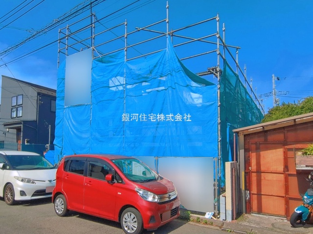 G00393989 神奈川県横浜市泉区和泉町 新築一戸建て 5880万円 土地面積182.96m² (約55.34坪) 建物面積84.46m² (約25.54坪) 間取り３ＬＤＫ 築年月2026年07月【外観2】