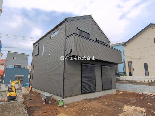 G00394042 神奈川県藤沢市藤沢５丁目 新築一戸建て 6298万円 土地面積201.08m² (約60.82坪) 建物面積101.64m² (約30.74坪) 間取り４ＬＤＫ 築年月2026年06月(築１年以内)【外観16】