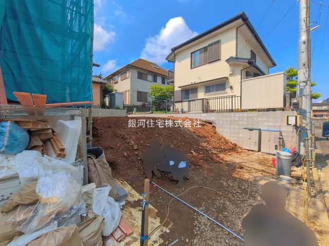 G00394076 神奈川県綾瀬市早川 新築一戸建て 3580万円 土地面積97.09m² (約29.36坪) 建物面積97.30m² (約29.43坪) 間取り３ＬＤＫ 築年月2026年08月【外観2】
