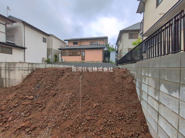 G00394076 神奈川県綾瀬市早川 新築一戸建て 3580万円 土地面積97.09m² (約29.36坪) 建物面積97.30m² (約29.43坪) 間取り３ＬＤＫ 築年月2026年08月【外観5】