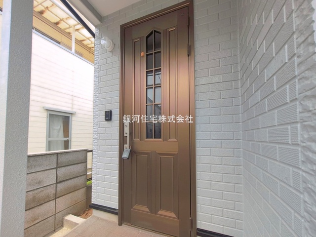 G00394558 東京都府中市住吉町３丁目 中古一戸建て 4090万円 土地面積66.19m² (約20.02坪) 建物面積95.95m² (約29.02坪) 間取り３ＬＤＫ 築年月1994年09月(築31年)【外観11】