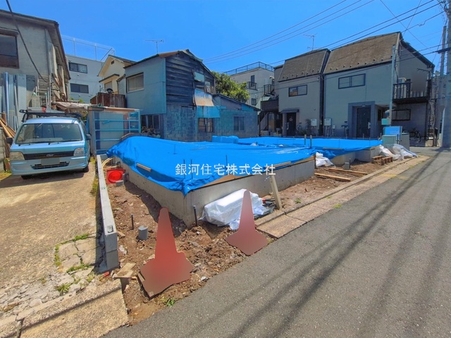 G00394638 東京都品川区旗の台２丁目 新築一戸建て 9280万円 土地面積40.54m² (約12.26坪) 建物面積64.45m² (約19.49坪) 築年月2026年09月【外観10】