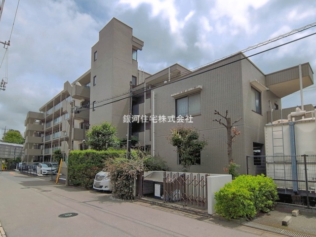 弥生町