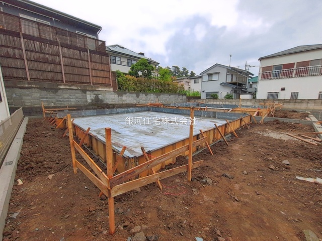 鶴川３丁目