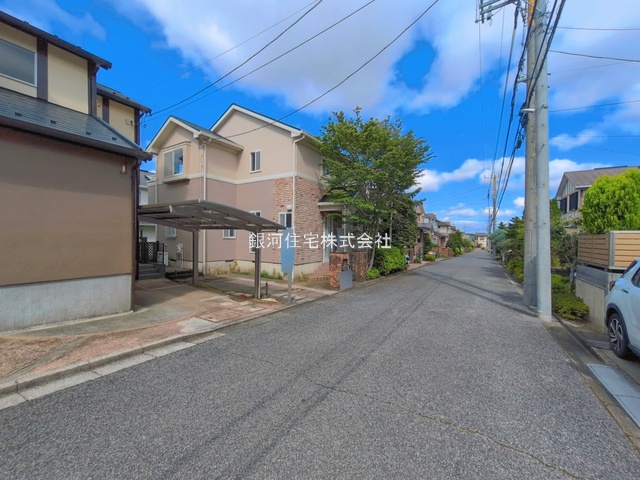 G00396171 千葉県千葉市緑区あすみが丘９丁目 中古一戸建て 2299万円 土地面積179.88m² (約54.41坪) 建物面積129.38m² (約39.13坪) 間取り５ＬＤＫ 築年月1997年03月(築29年)【外観3】