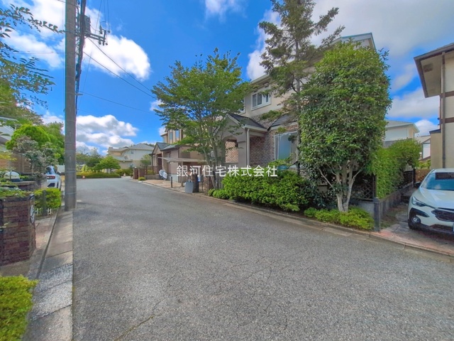 G00396171 千葉県千葉市緑区あすみが丘９丁目 中古一戸建て 2299万円 土地面積179.88m² (約54.41坪) 建物面積129.38m² (約39.13坪) 間取り５ＬＤＫ 築年月1997年03月(築29年)【外観12】