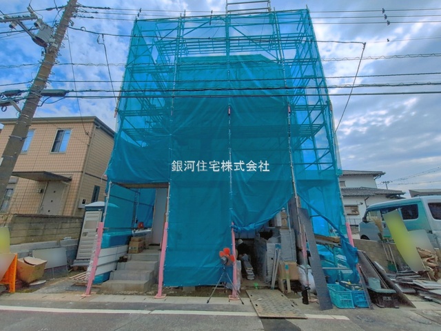 G00396231 千葉県市川市下新宿 新築一戸建て 6590万円 土地面積57.86m² (約17.50坪) 建物面積98.06m² (約29.66坪) 間取り２ＳＬＤＫ 築年月2026年08月(築１年以内)【外観4】