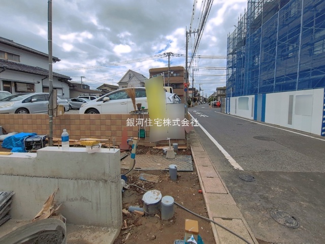 G00396231 千葉県市川市下新宿 新築一戸建て 6590万円 土地面積57.86m² (約17.50坪) 建物面積98.06m² (約29.66坪) 間取り２ＳＬＤＫ 築年月2026年08月(築１年以内)【外観13】