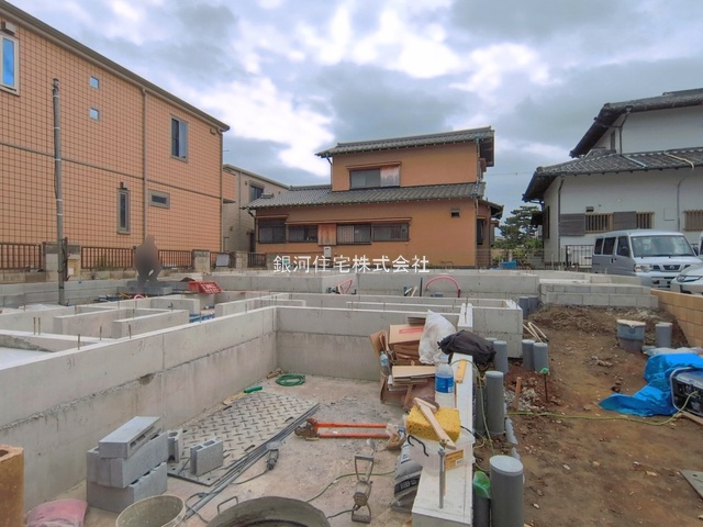 G00396231 千葉県市川市下新宿 新築一戸建て 6590万円 土地面積57.86m² (約17.50坪) 建物面積98.06m² (約29.66坪) 間取り２ＳＬＤＫ 築年月2026年08月(築１年以内)【外観17】