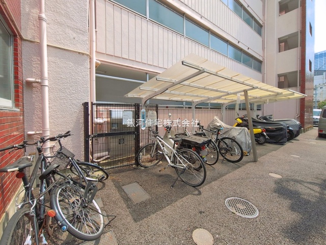 G00397079 東京都目黒区青葉台４丁目 中古マンション 4998万円 専有面積35.88m² (約10.85坪) 間取り１ＬＤＫ 所在階2階 築年月1977年05月(築49年)【外観8】