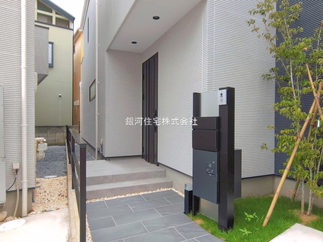 G00397089 埼玉県さいたま市南区大字大谷口 新築一戸建て 5990万円 土地面積111.78m² (約33.81坪) 建物面積108.05m² (約32.68坪) 間取り４ＬＤＫ 築年月2026年07月(築１年以内)【外観12】