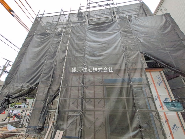 G00397193 埼玉県さいたま市大宮区寿能町２丁目 新築一戸建て 6180万円 土地面積90.43m² (約27.35坪) 建物面積97.90m² (約29.61坪) 間取り３ＬＤＫ 築年月2026年09月【外観10】