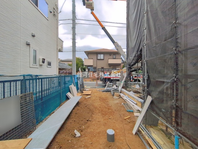 G00397194 埼玉県さいたま市大宮区寿能町２丁目 新築一戸建て 5880万円 土地面積105.00m² (約31.76坪) 建物面積98.11m² (約29.67坪) 築年月2026年08月(築１年以内)【外観7】
