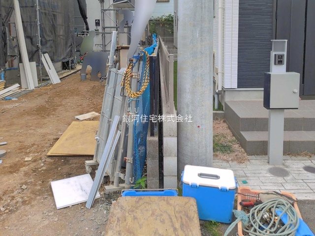G00397194 埼玉県さいたま市大宮区寿能町２丁目 新築一戸建て 5880万円 土地面積105.00m² (約31.76坪) 建物面積98.11m² (約29.67坪) 築年月2026年08月(築１年以内)【外観9】