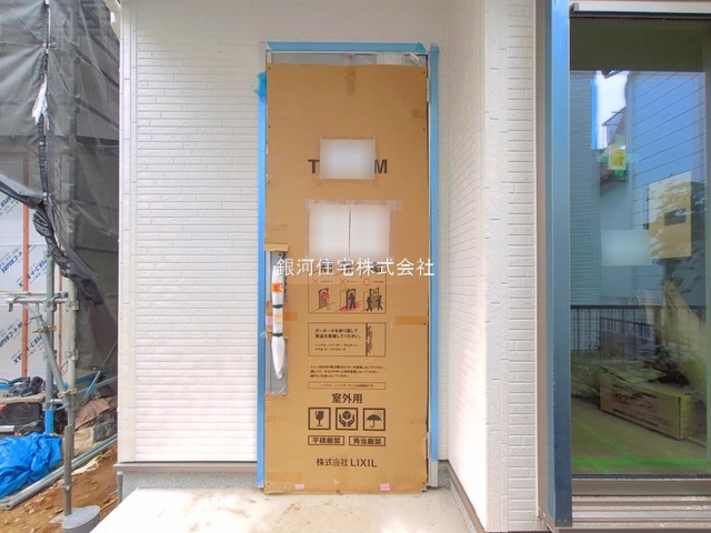 G00397194 埼玉県さいたま市大宮区寿能町２丁目 新築一戸建て 5880万円 土地面積105.00m² (約31.76坪) 建物面積98.11m² (約29.67坪) 築年月2026年08月(築１年以内)【外観13】