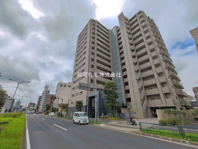 G00397314 東京都葛飾区亀有３丁目 中古マンション 7999万円 専有面積70.20m² (約21.23坪) 間取り３ＬＤＫ 所在階10階 築年月2006年01月(築20年)【外観4】