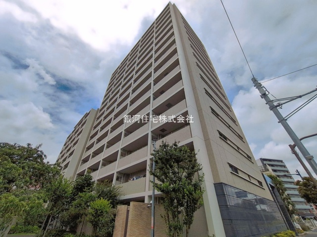 G00397314 東京都葛飾区亀有３丁目 中古マンション 7999万円 専有面積70.20m² (約21.23坪) 間取り３ＬＤＫ 所在階10階 築年月2006年01月(築20年)【外観12】