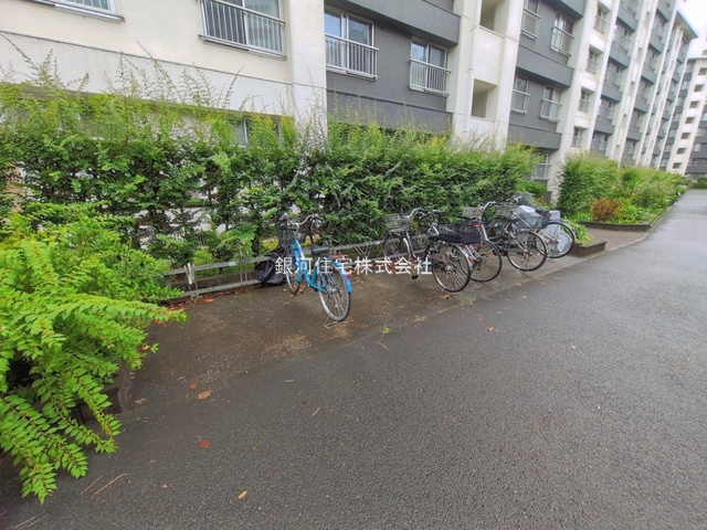 G00397491 神奈川県横浜市戸塚区俣野町 中古マンション 2199万円 専有面積72.23m² (約21.84坪) 間取り４ＬＤＫ 所在階7階 築年月1974年07月(築52年)【外観8】