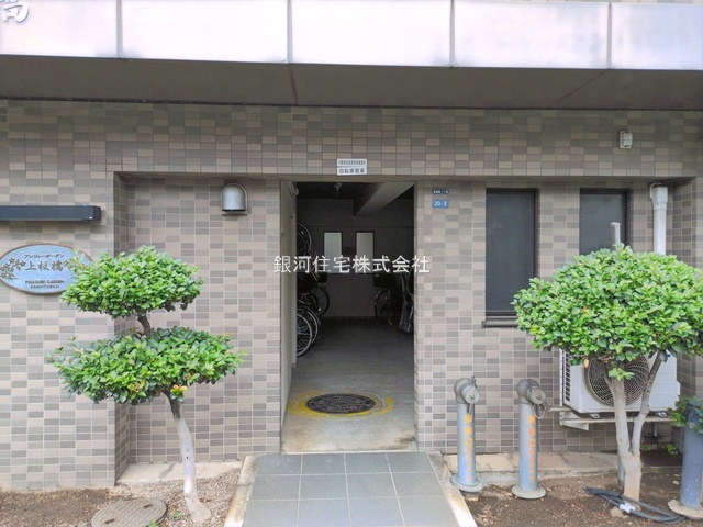 G00397492 東京都板橋区東新町１丁目 中古マンション 6980万円 専有面積66.70m² (約20.17坪) 間取り３ＬＤＫ 所在階3階 築年月1999年03月(築27年)【外観6】