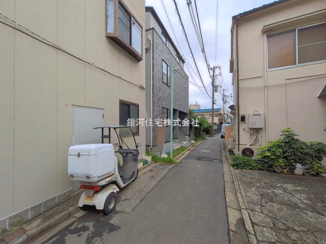 G00398192 東京都荒川区東尾久１丁目 新築一戸建て 8699万円 土地面積54.71m² (約16.54坪) 建物面積106.12m² (約32.10坪) 間取り４ＬＤＫ 築年月2026年05月(築１年以内)【外観3】