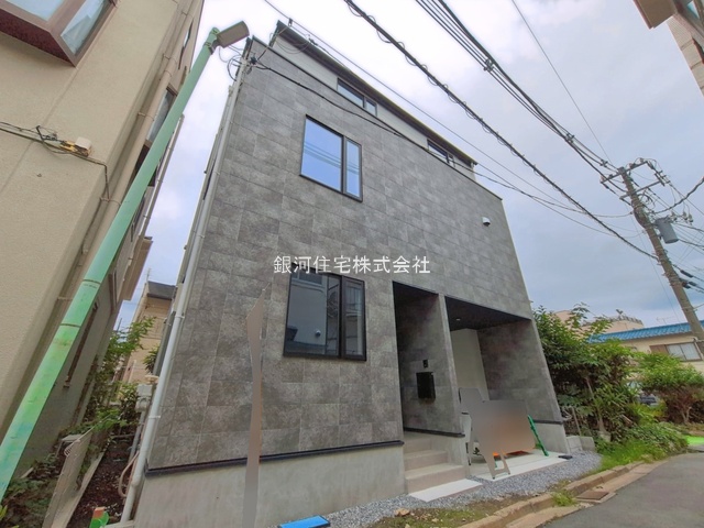 G00398192 東京都荒川区東尾久１丁目 新築一戸建て 8699万円 土地面積54.71m² (約16.54坪) 建物面積106.12m² (約32.10坪) 間取り４ＬＤＫ 築年月2026年05月(築１年以内)【外観15】