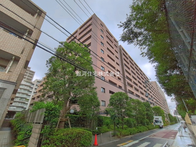 G00398372 東京都江戸川区西葛西３丁目 中古マンション 6499万円 専有面積56.37m² (約17.05坪) 間取り３ＬＤＫ 所在階12階 築年月2000年09月(築26年)【外観2】