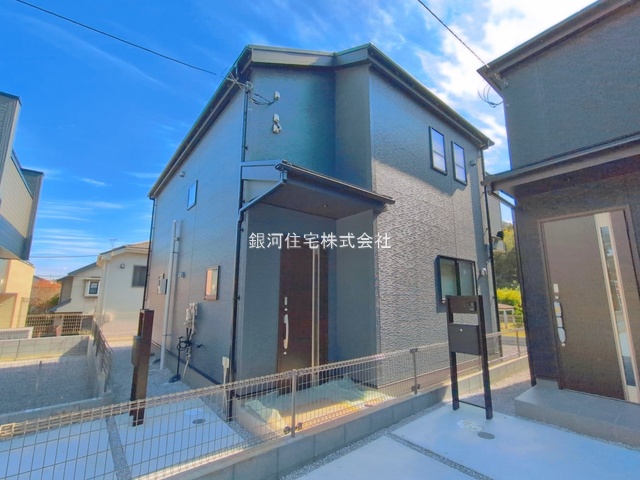 G00398377 東京都八王子市館町 新築一戸建て 3799万円 土地面積185.11m² (約55.99坪) 建物面積102.87m² (約31.11坪) 間取り４ＬＤＫ 築年月2026年09月(築１年以内)【外観9】