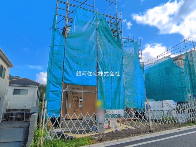 G00398378 東京都八王子市館町 新築一戸建て 3599万円 土地面積137.51m² (約41.59坪) 建物面積99.54m² (約30.11坪) 間取り３ＬＤＫ 築年月2026年10月【外観5】