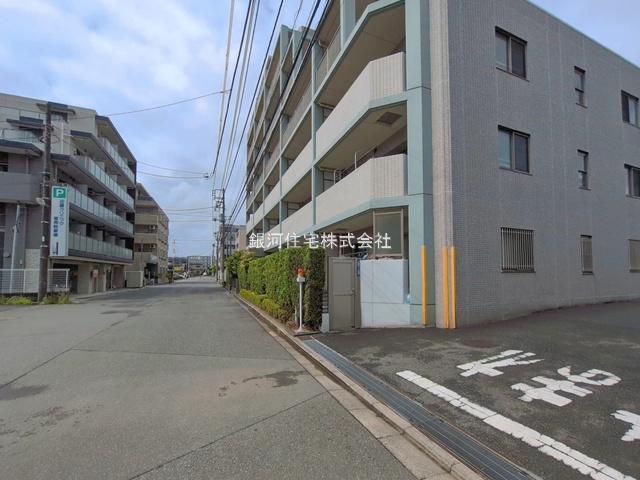 G00398417 千葉県船橋市葛飾町２丁目 中古マンション 6499万円 専有面積69.05m² (約20.88坪) 間取り３ＬＤＫ 所在階6階 築年月2005年08月(築21年)【外観9】