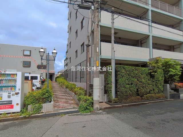 G00398417 千葉県船橋市葛飾町２丁目 中古マンション 6499万円 専有面積69.05m² (約20.88坪) 間取り３ＬＤＫ 所在階6階 築年月2005年08月(築21年)【外観11】