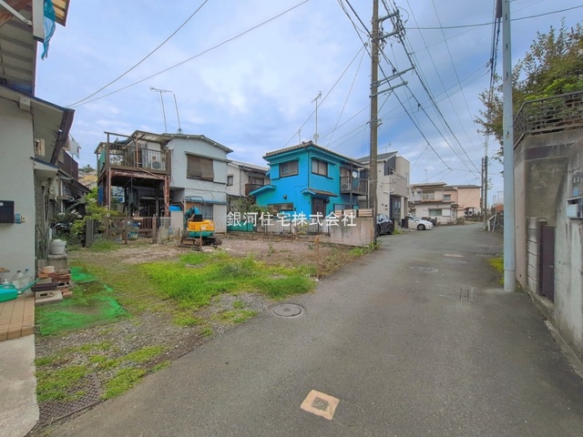 G00398479 神奈川県横浜市中区大平町 新築一戸建て 3880万円 土地面積58.08m² (約17.56坪) 建物面積57.96m² (約17.53坪) 間取り２ＬＤＫ 築年月2027年03月【外観9】