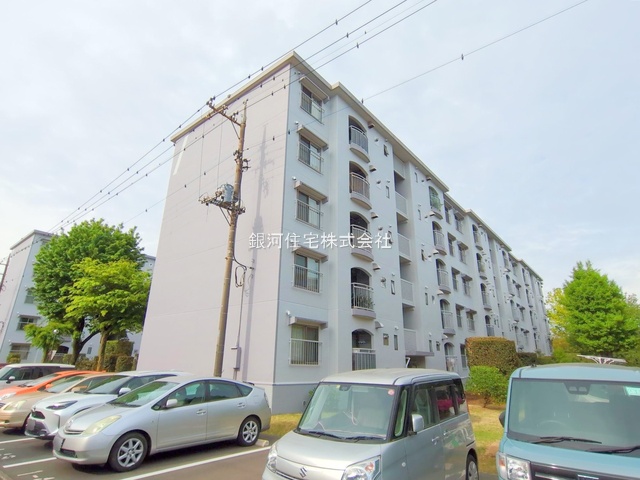 G00398508 埼玉県入間市大字上藤沢 中古マンション 1170万円 専有面積81.87m² (約24.76坪) 間取り３ＬＤＫ 築年月1974年03月(築52年)【外観8】