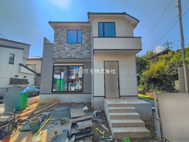 G00398509 千葉県流山市三輪野山１丁目 新築一戸建て 5099万円 土地面積121.30m² (約36.69坪) 建物面積112.32m² (約33.97坪) 間取り３ＳＬＤＫ 築年月2026年09月(築１年以内)【外観15】