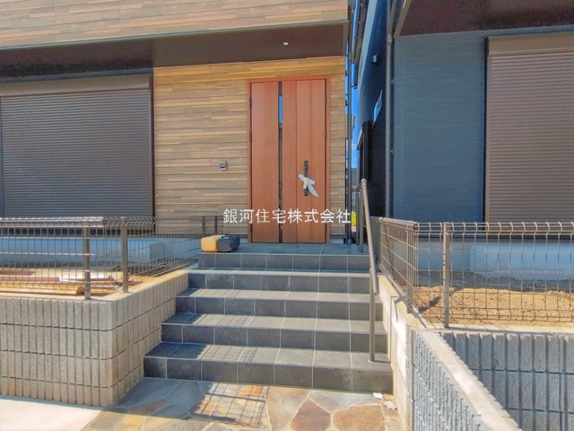 G00398510 神奈川県横浜市金沢区柳町 新築一戸建て 7298万円 土地面積131.22m² (約39.69坪) 建物面積101.85m² (約30.80坪) 間取り４ＬＤＫ 築年月2026年07月(築１年以内)【外観15】